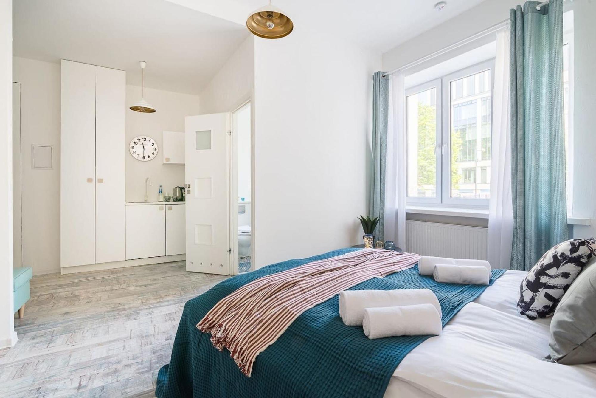 Kopernika 4 - Studio Apartment By Noclegi Renters Varsó Kültér fotó